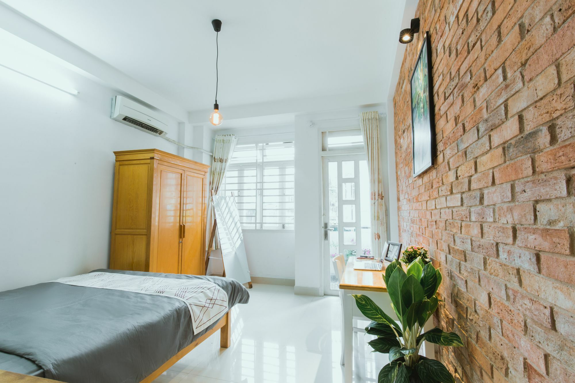 Апартаменты Urban House Saigon 2 Хошимин Экстерьер фото