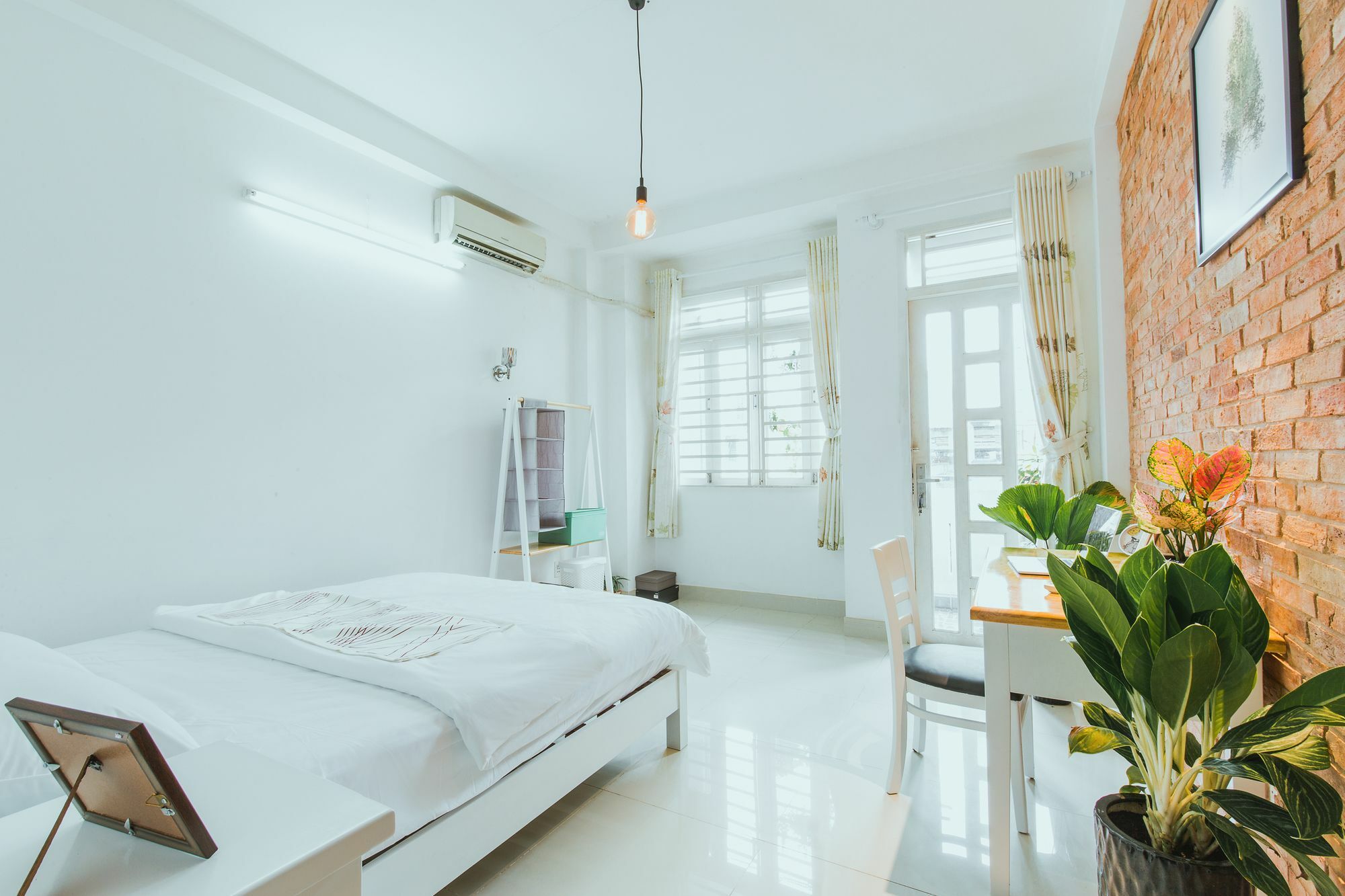 Апартаменты Urban House Saigon 2 Хошимин Экстерьер фото